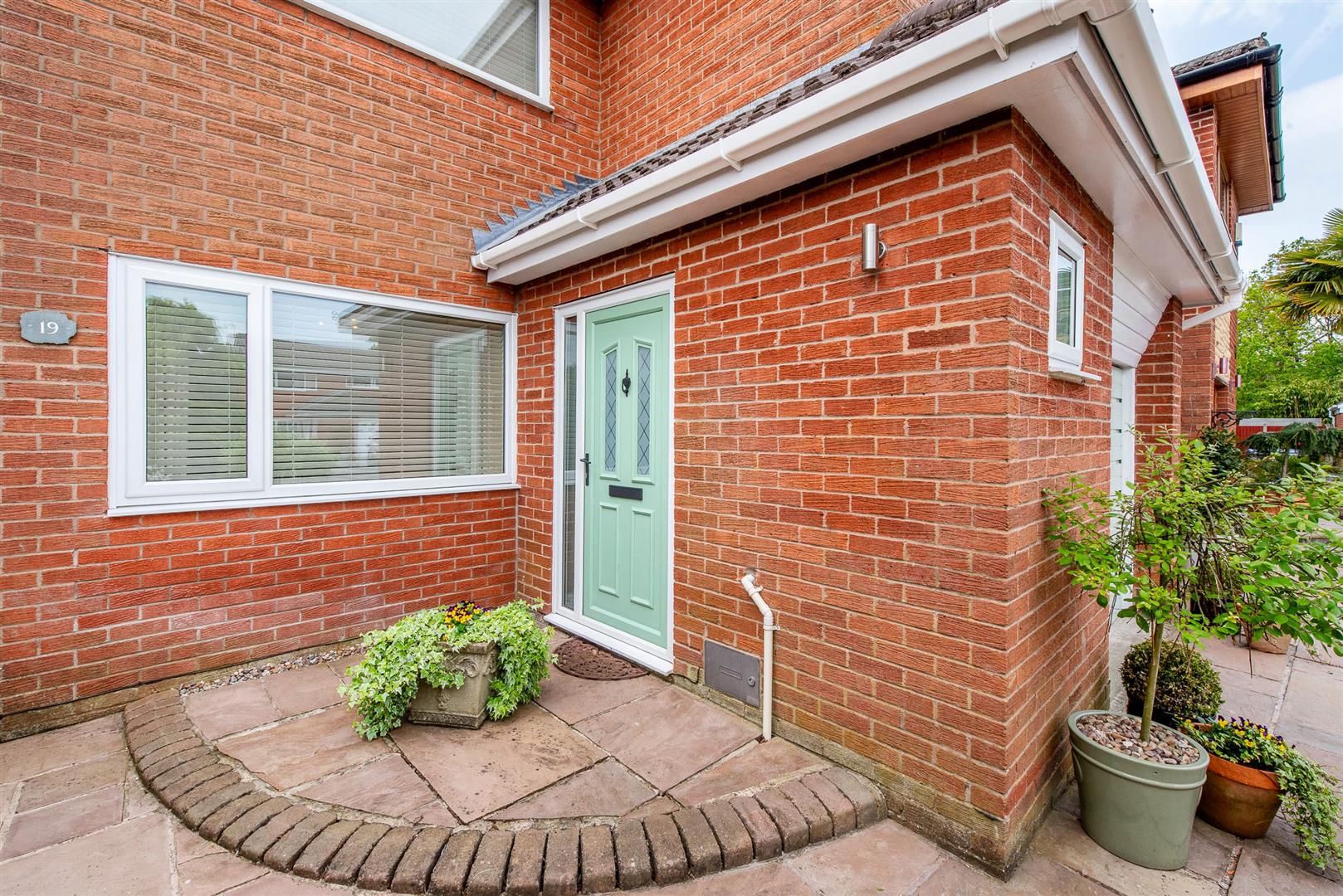 Farfield, Preston